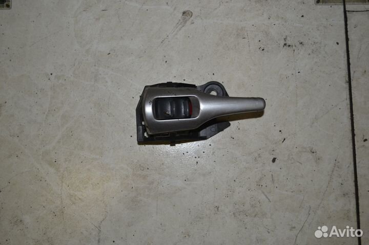 Ручка внутренняя задняя правая Toyota Corolla e150