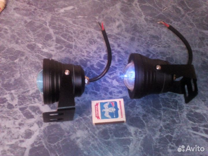 Противотуманки 12 в желтые