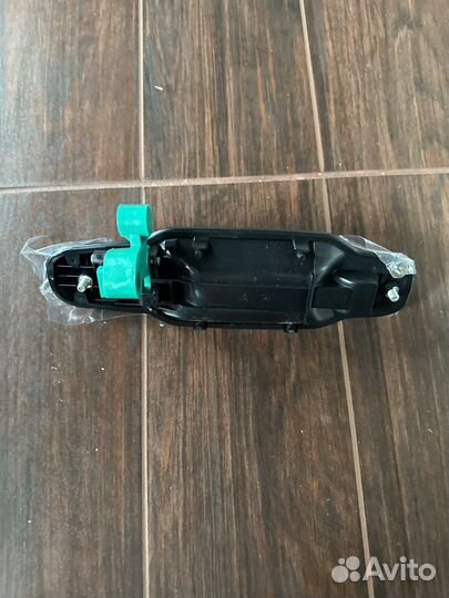 Ручка двери задняя левая