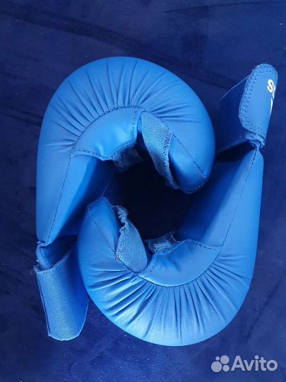 Перчатки Adidas ддя каратэ