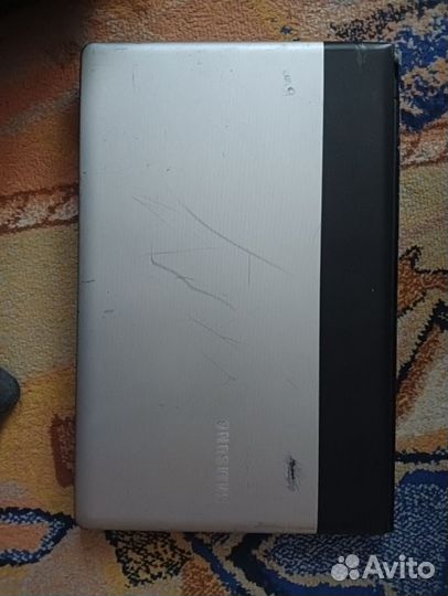 Ноутбук samsung