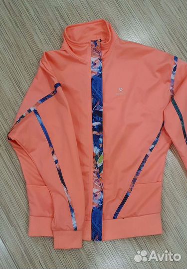 Вещи на девочку 146