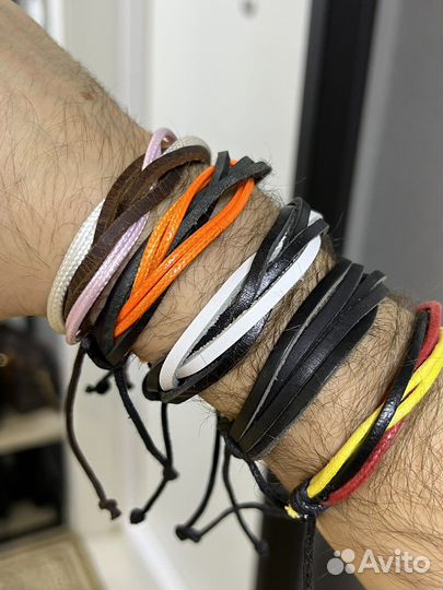 Браслет плетеный