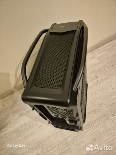 Корпус Cooler Master Cosmos SE