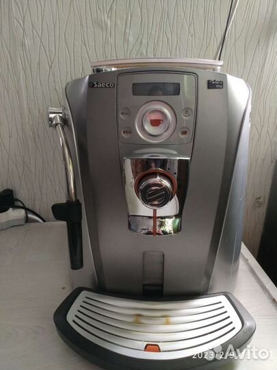 Кофемашина saeco