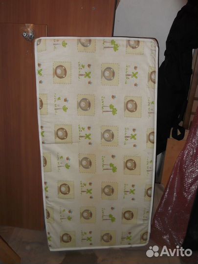 Кроватка детская с ортопедическим матрасом