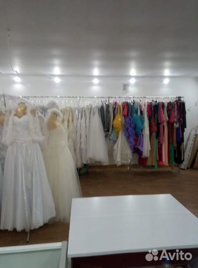 Свадебное платье