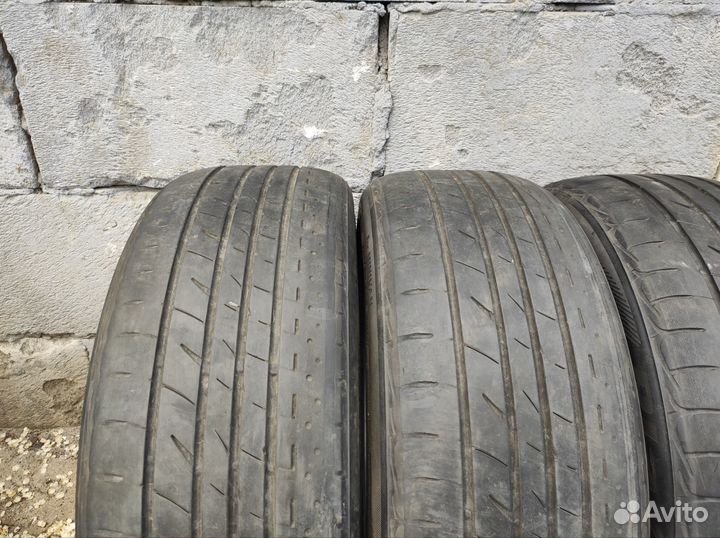 Bridgestone Playz PX-RV 225/45 R19