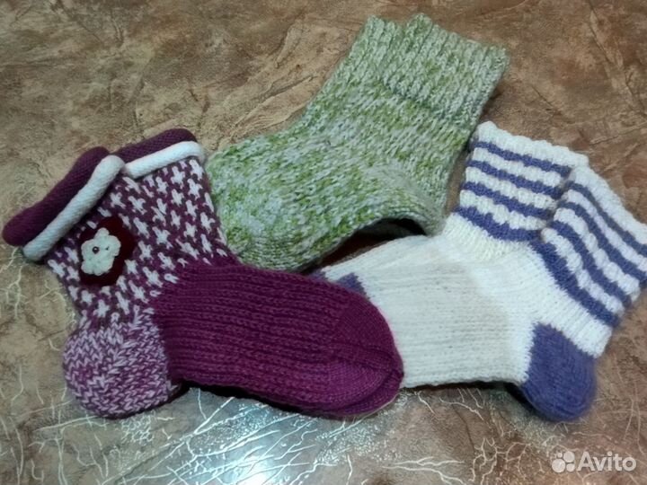 Вязаные женские носочки