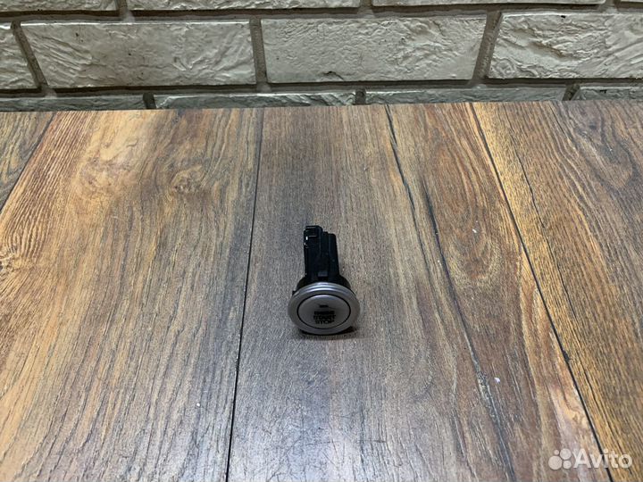 Hyundai Equus 2009-2016 Кнопка запуска двигателя