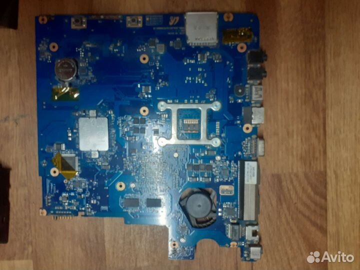 Ноутбук samsung np300e5a запчасти