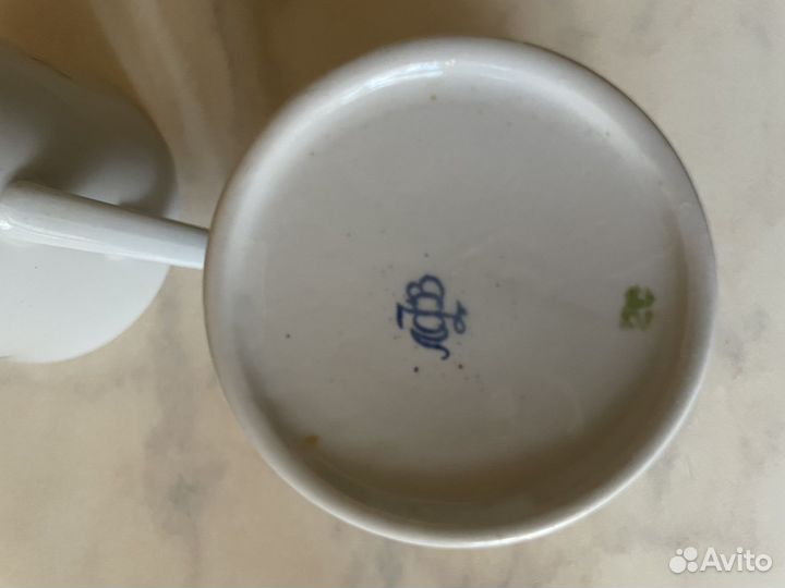 Чашки и чайные пары разные Винтаж