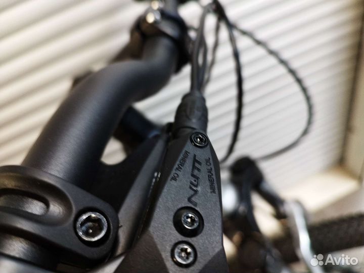 Велосипед женский Stels Miss 7100 D 27.5