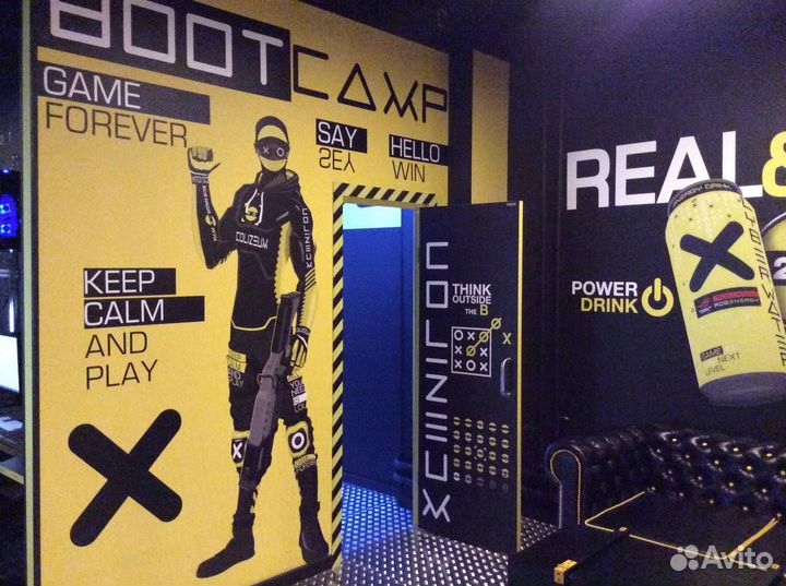 Неоновые вывески, оформление и дизайн помещений