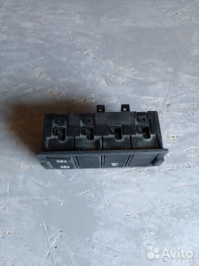 Блок кнопок Renault T