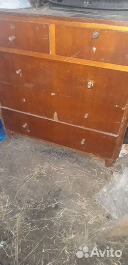 Комоды старинные 