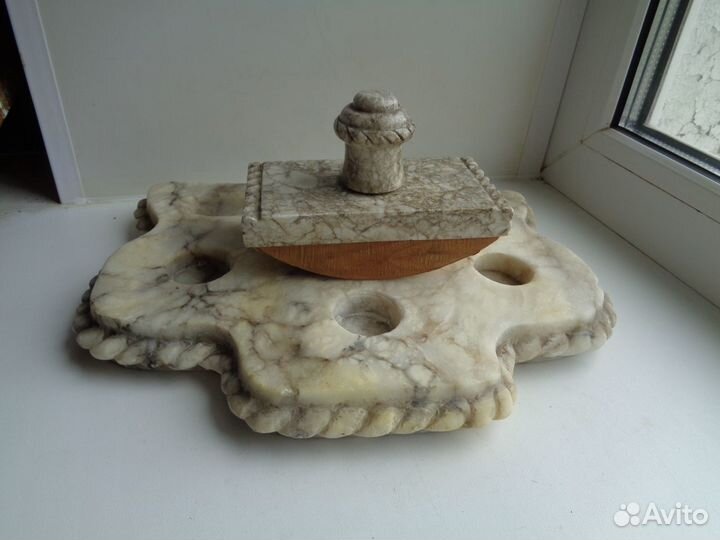 Настольный письменный прибор-мрамор