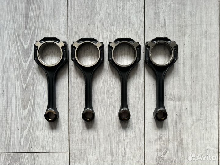 Шатун Mercedes M276