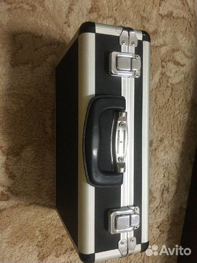 Студийный микрофон Behringer B-1