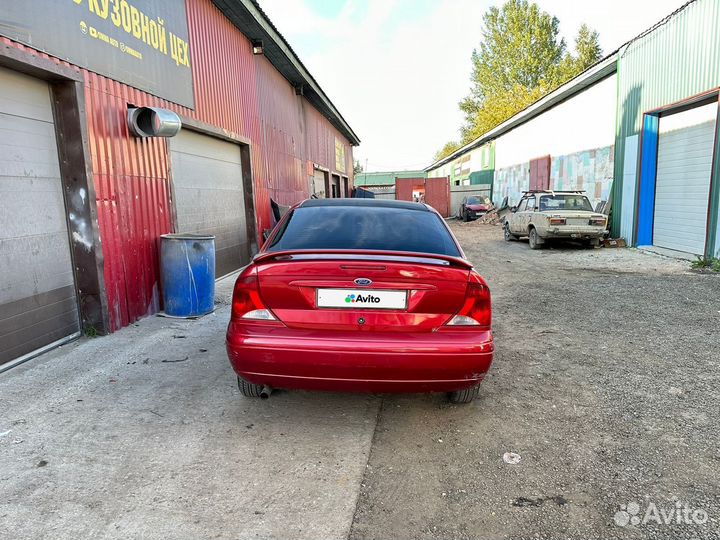 Ford Focus 2.0 AT, 2003, 200 000 км