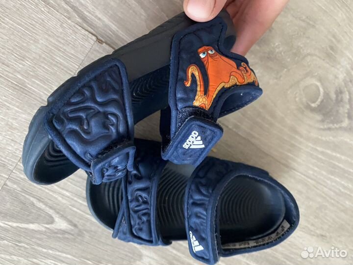 Сандалии adidas