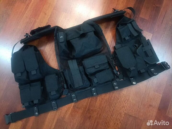 Разгрузочный жилет 