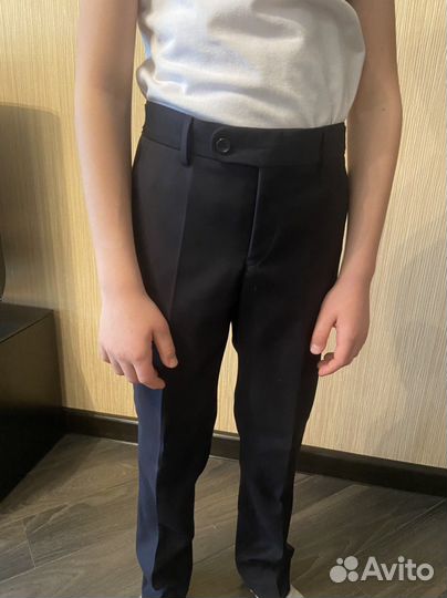 Костюм классический для мальчика 10-12 лет