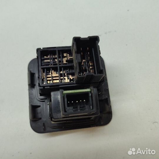 Блок управления зеркалами Nissan Sunny 2004