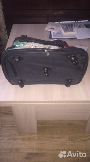 Сумка дорожная на колесах,новая