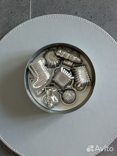 Формы для шоколадных конфет новогодней тематики