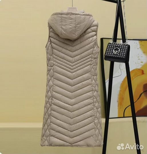 Жилетка женская утепленная длинная 48 50