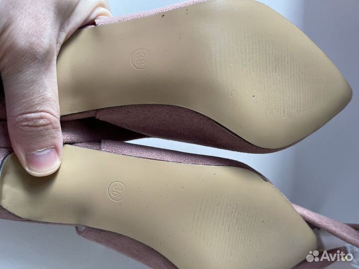 Туфли женские (36, 38 размеры)