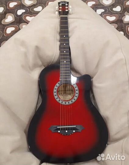 Акустическая гитара