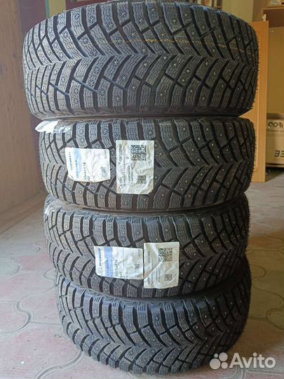 Michelin X-Ice North 4 205/55 R16