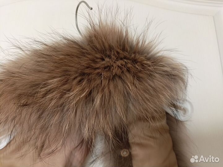 Меховой воротник от капюшона