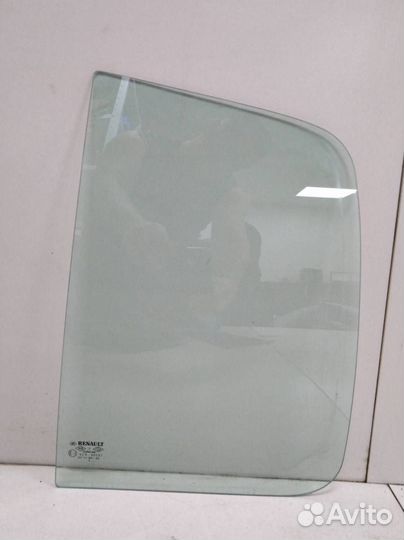Стекло двери задней левой форточка Renault Symbol