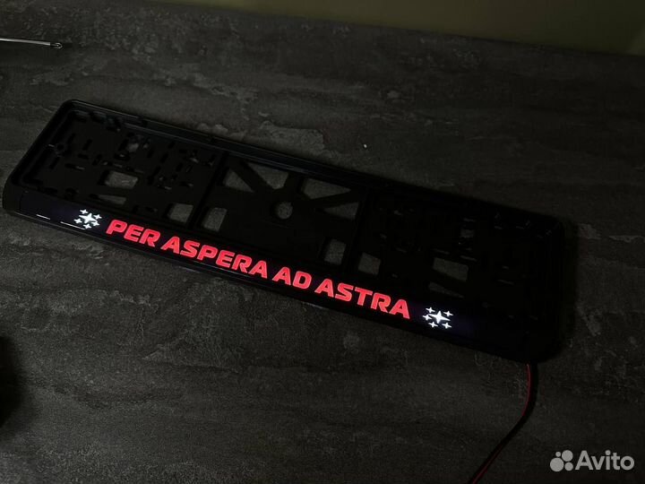 Номерная рамка c вашим логотипом и дизайном