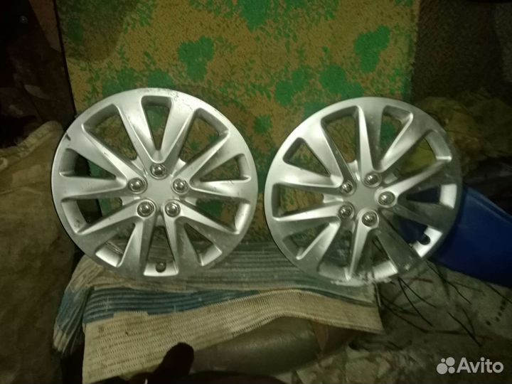 Колпаки на r14