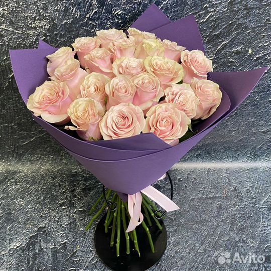 Букет розовых роз Пинк Мондиаль, Эквадор, 60см 21