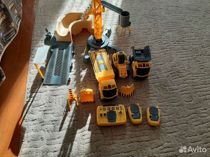 Стройка Серверлит