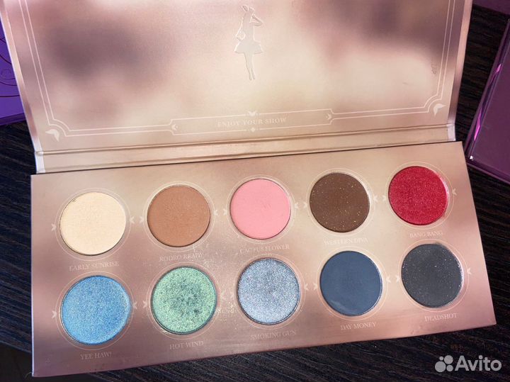 Палитра теней Zoeva