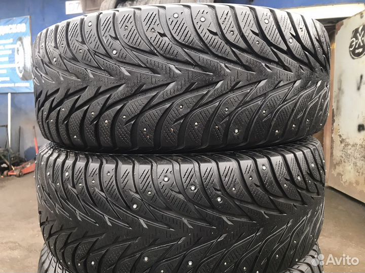 Yokohama Ice Guard IG35 285/60 R18 116T