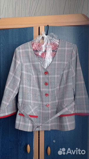 Жакет женский