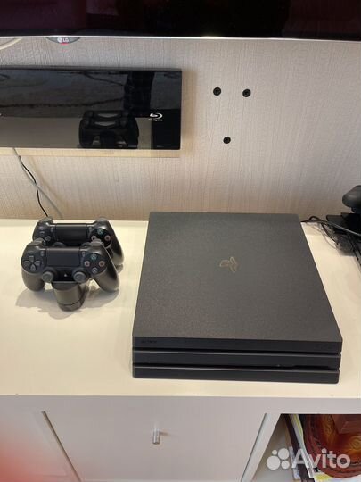 Sony playstation 4 pro PS4 pro 1tb