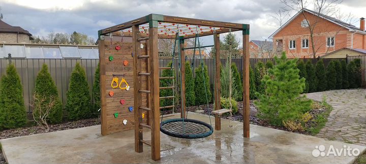 Спортивная площадка,площадка для дачи,спорт компле