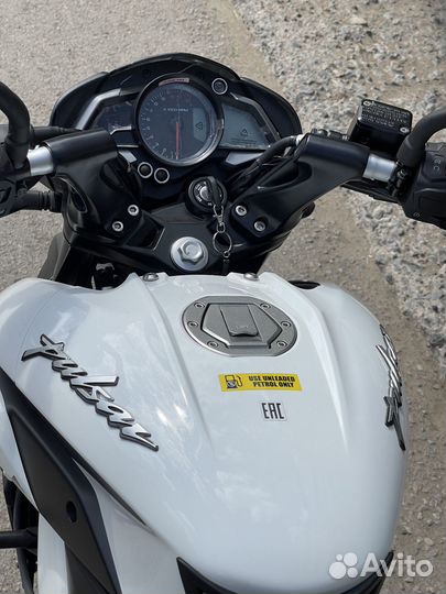 Продам мотоцикл Bajaj Pulsar NS 200, 165 км пробег