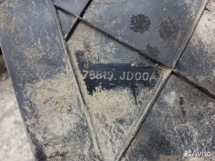 Подкрылок Nissan Qashqai I рестайлинг (2010—2013)