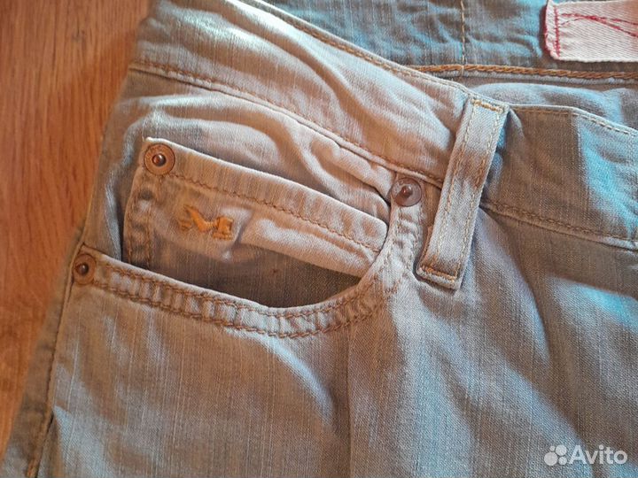 Джинсы клеш женские