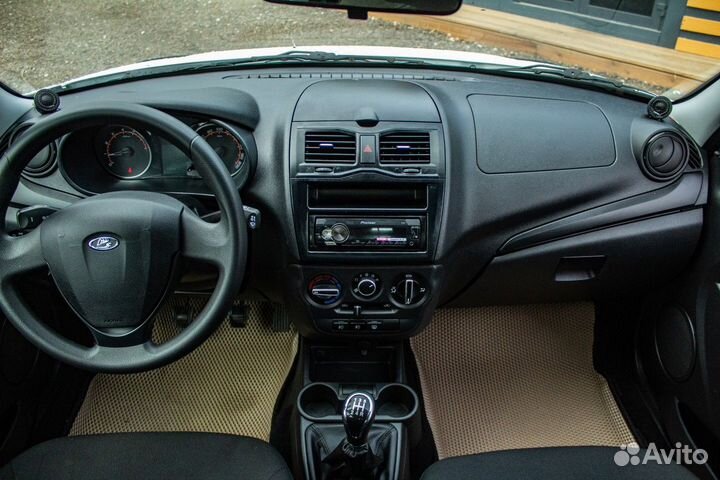 LADA Granta 1.6 МТ, 2019, 62 359 км