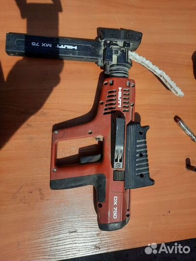 Hilti dx750